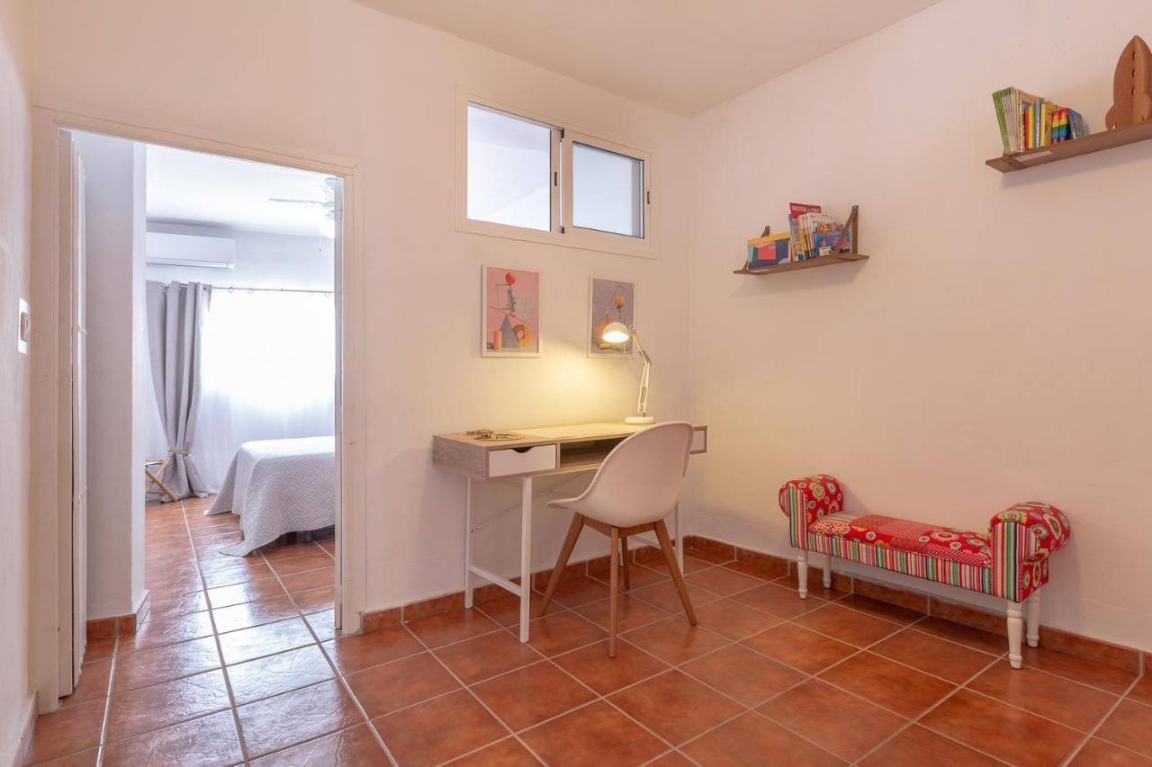 Casa Randonneur, Traditional Townhouse In Alora. Экстерьер фото