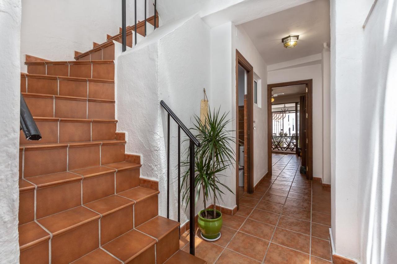 Casa Randonneur, Traditional Townhouse In Alora. Экстерьер фото